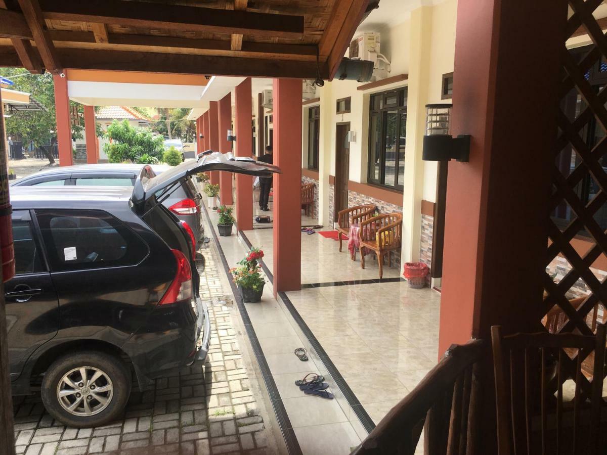 Ahlen Pangandaran Hotel Exterior foto